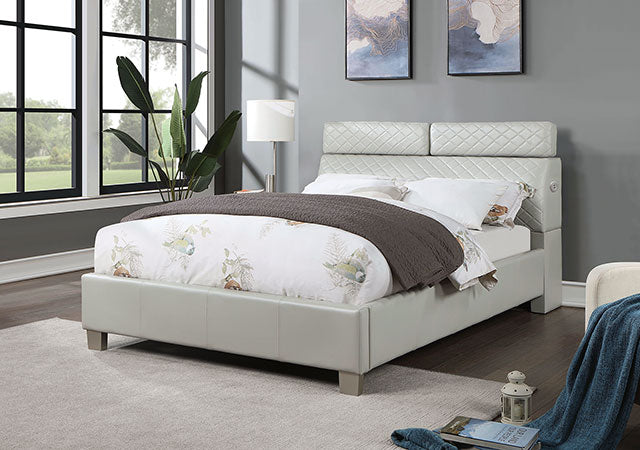 Muttenz E.King & Queen Bed