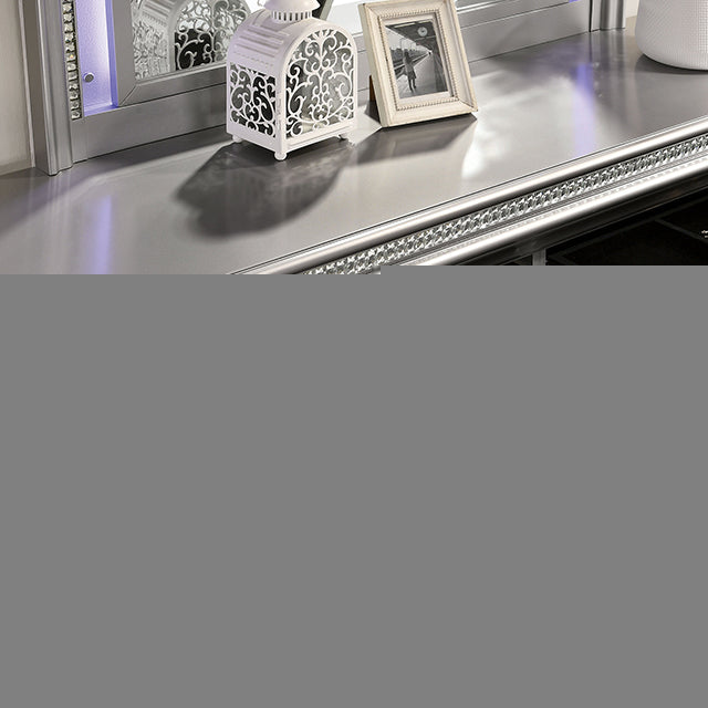 Maddie Queen Bedroom Set