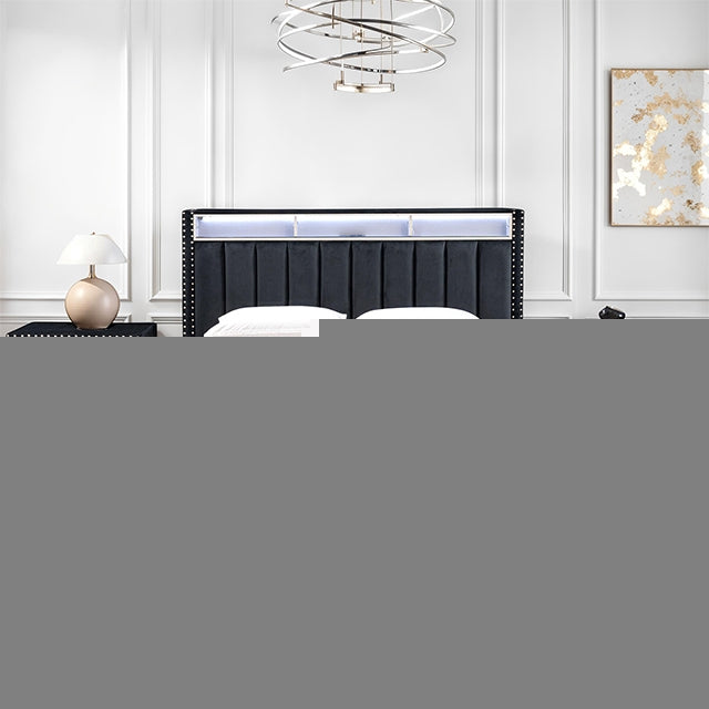 Farese Queen Bed w/ 2 Nightstands